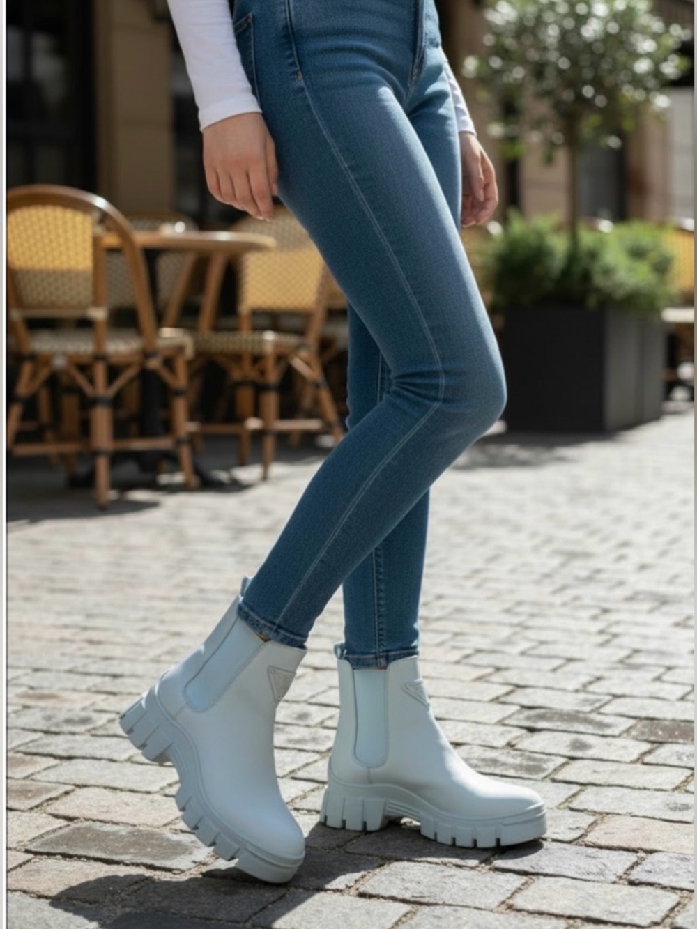 GUESS women’s ankle boots, light blue, size 7.5